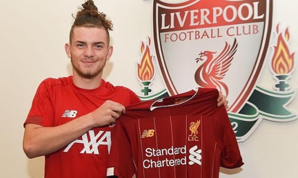 Liverpool chính thức ký hợp đồng chuyên nghiệp đầu tiên hè 2020 - Euro888